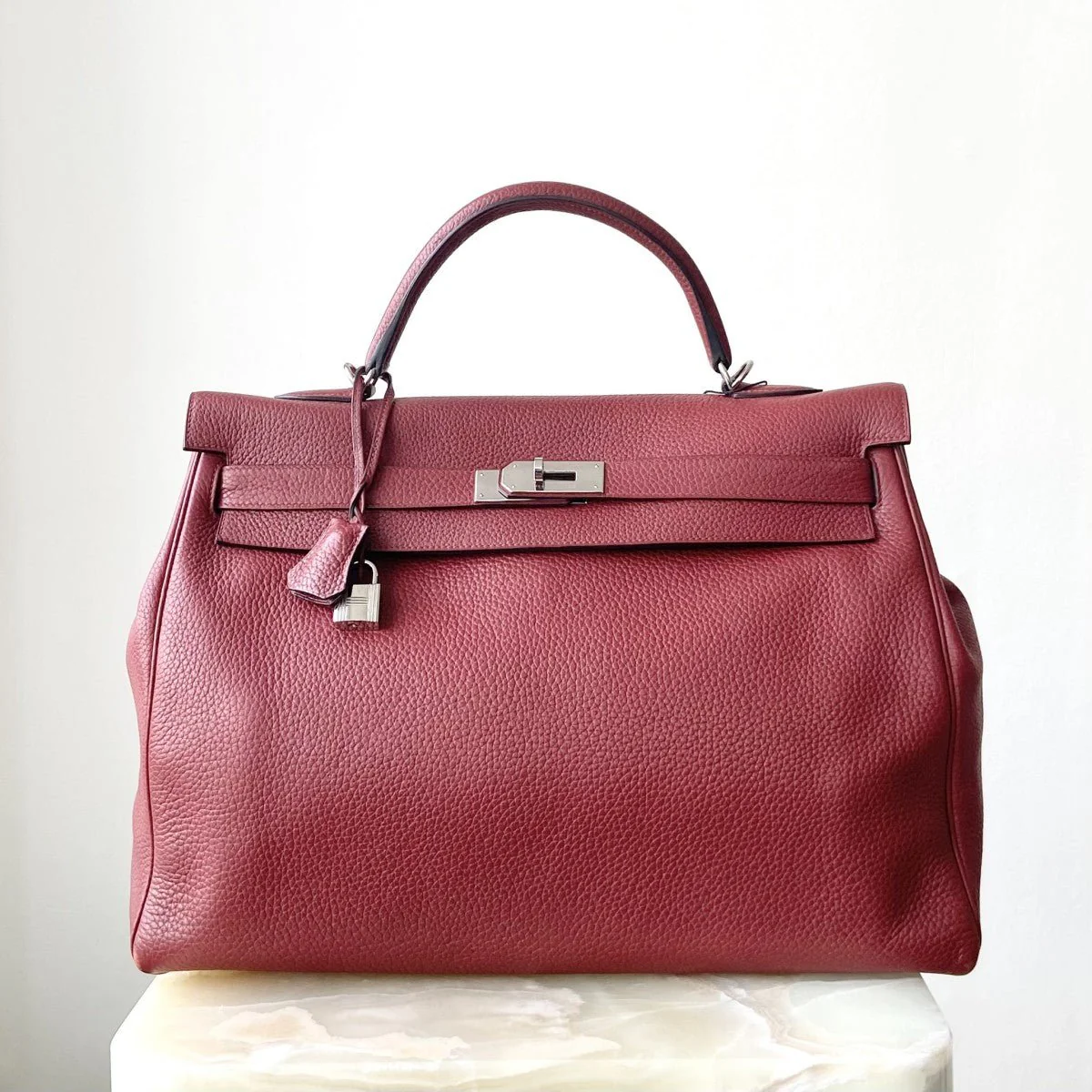 Hermès Kelly 40cm – Rouge Clémence Leather with Palladium Hardware | Authentic Preloved - Image 3