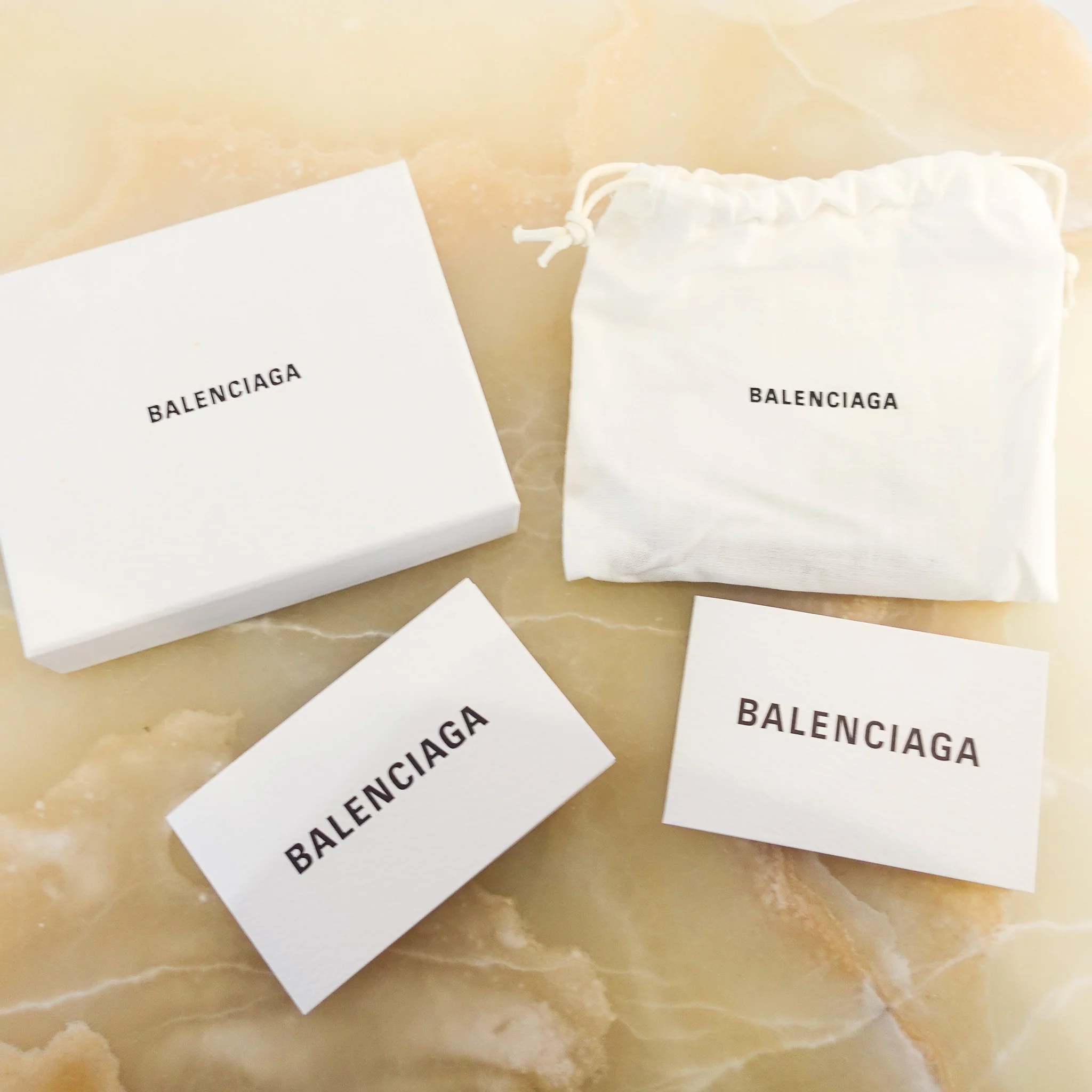 Balenciaga White card holder RNEWhite card holder RRP £295- FINAL SALE NO RETURNS - Image 8